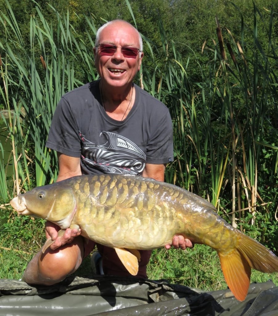 carp fishing holiday france