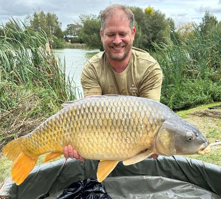 carp fishing holiday france