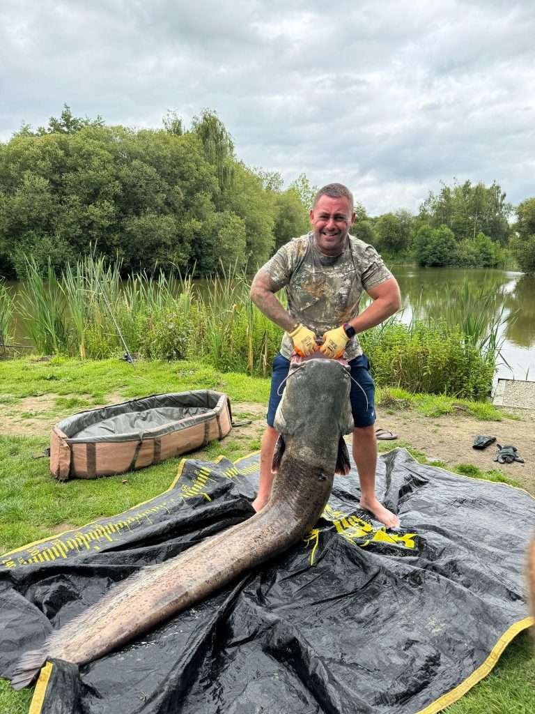 carp fishing holiday france