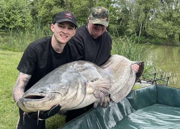 carp fishing holiday france