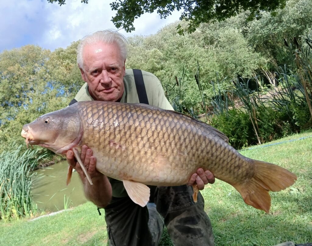 carp fishing holiday france