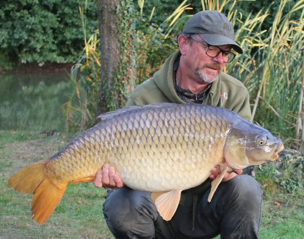 carp fishing holiday france
